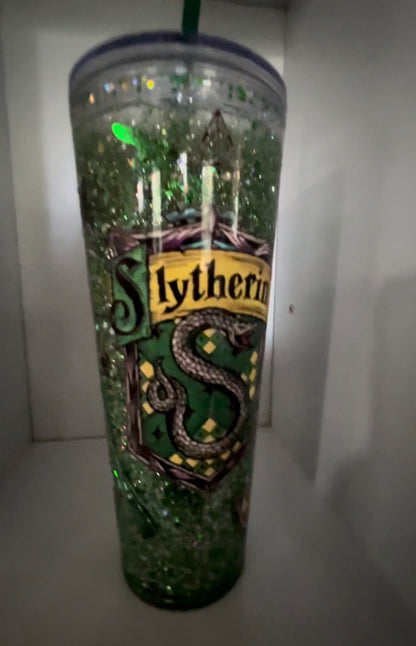Wizard hogwarts Starbucks venti 24oz snowglobe tumbler