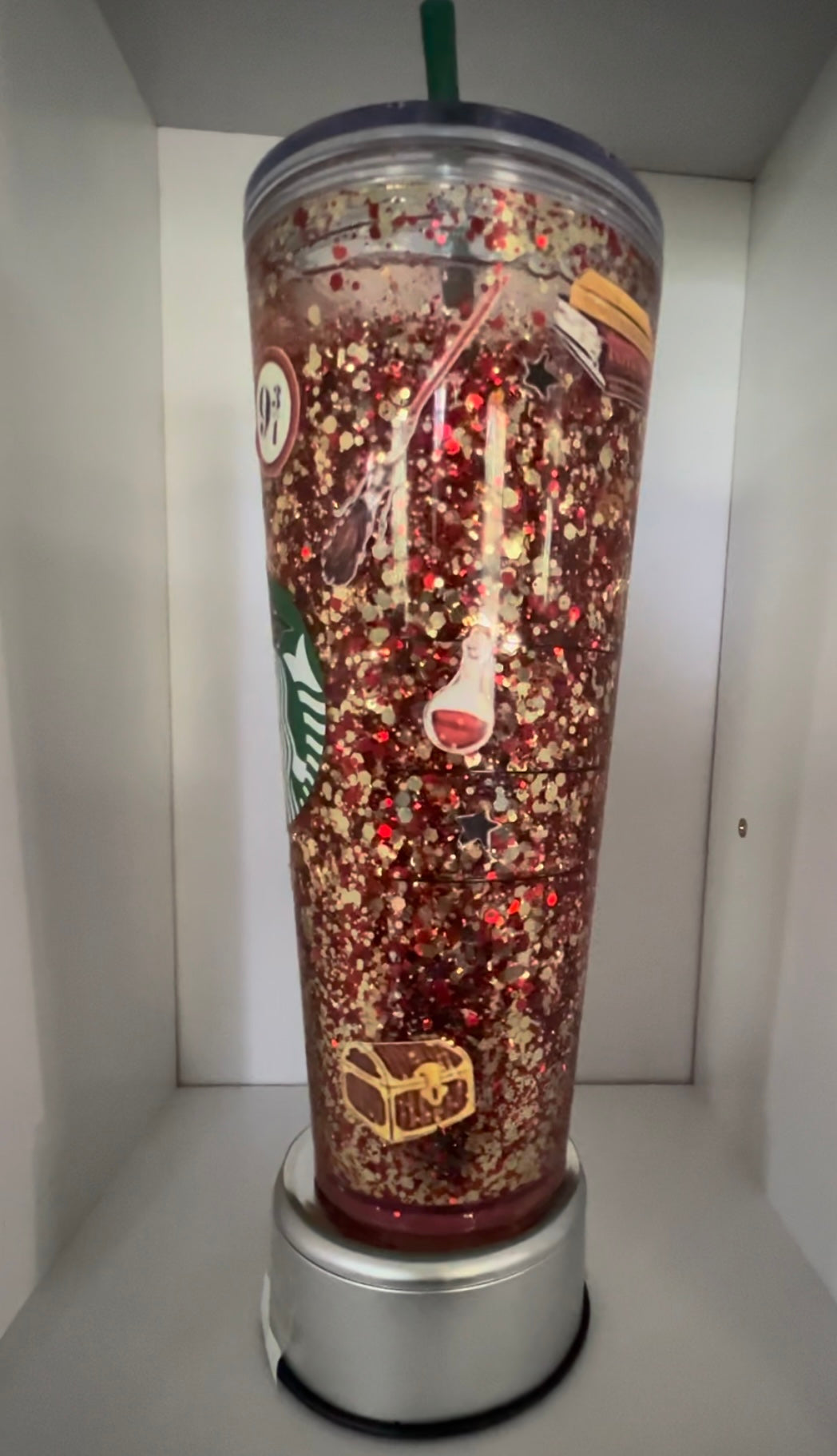 Wizard hogwarts Starbucks venti 24oz snowglobe tumbler
